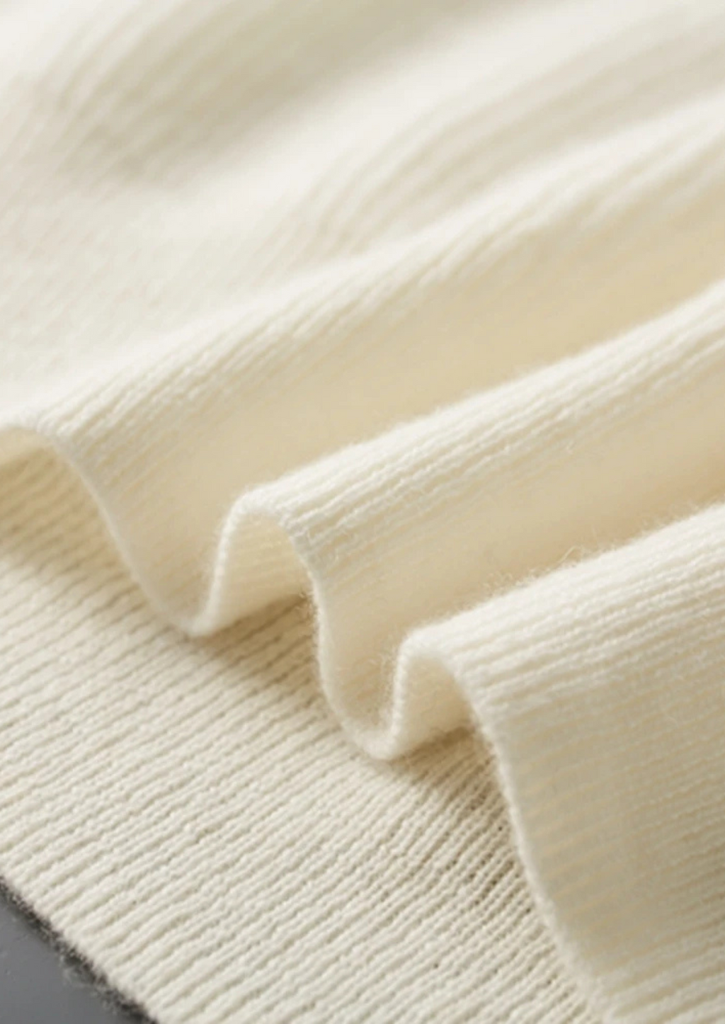 Pull Henley classique côtelé en cachemire premium