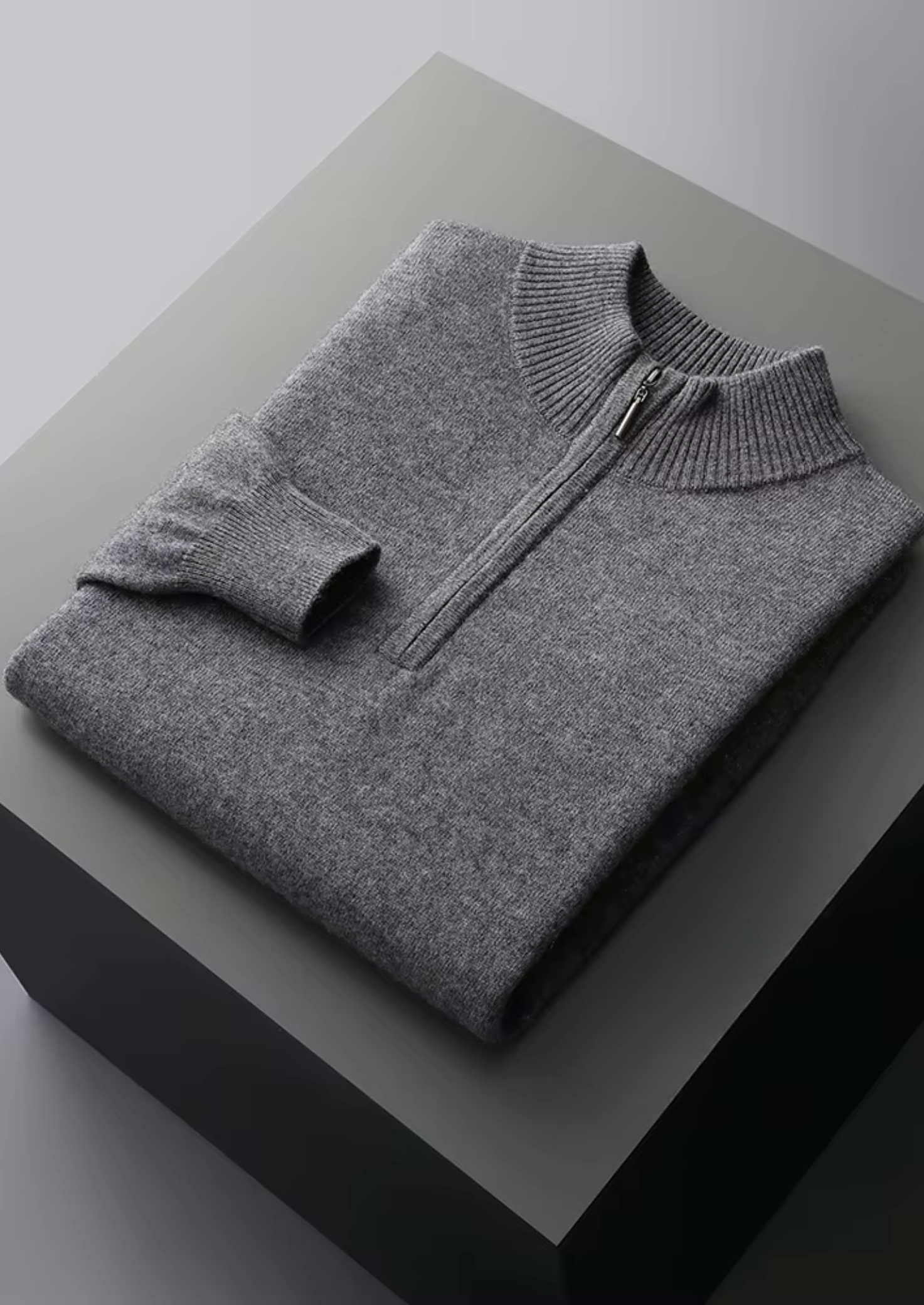 PULL EN LAINE MÉRINOS EXTRA-FINE PURE AVEC DEMI-FERMETURE ÉCLAIR