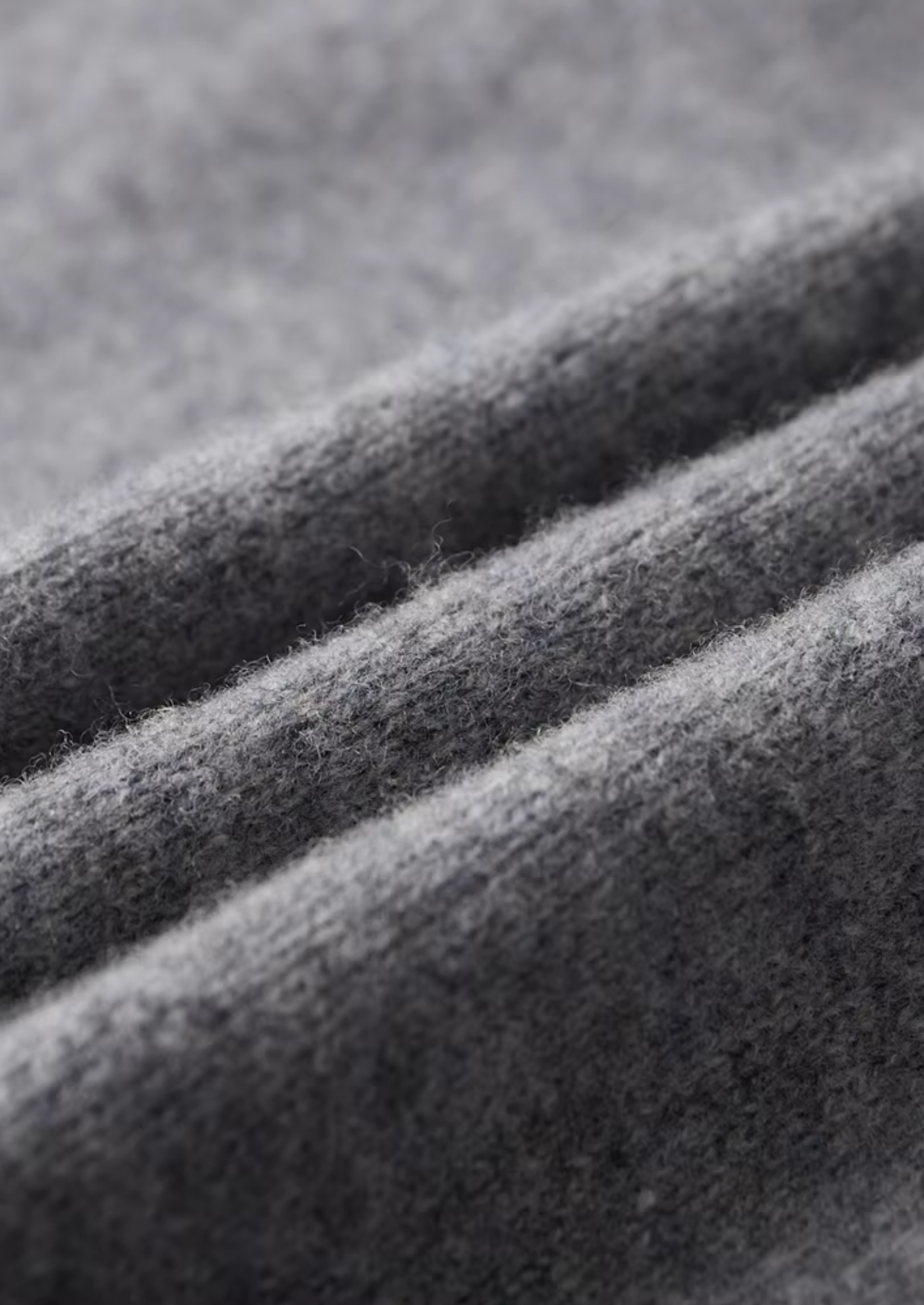 ENSEMBLE DEUX COULEURS EN LAINE MÉRINOS EXTRA-FINE PURE