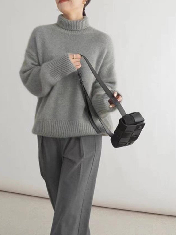 Olivera — Relaxed Turtleneck Knit in Sandstone