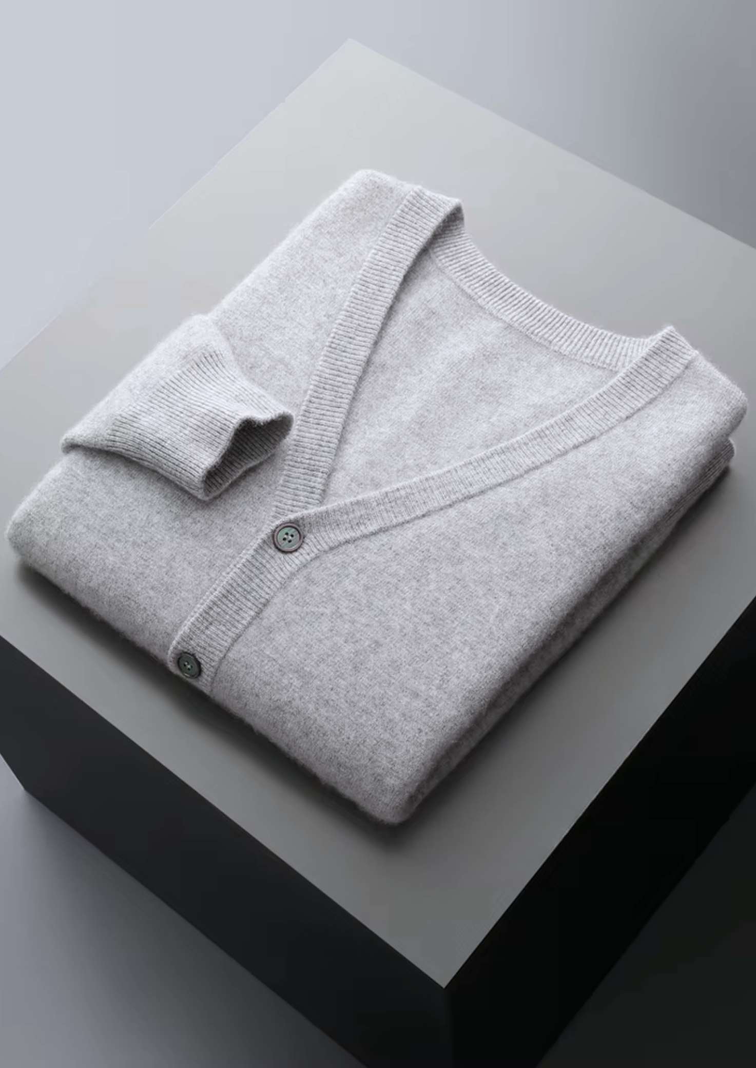 Cardigan classique en laine mérinos pure extra-fine