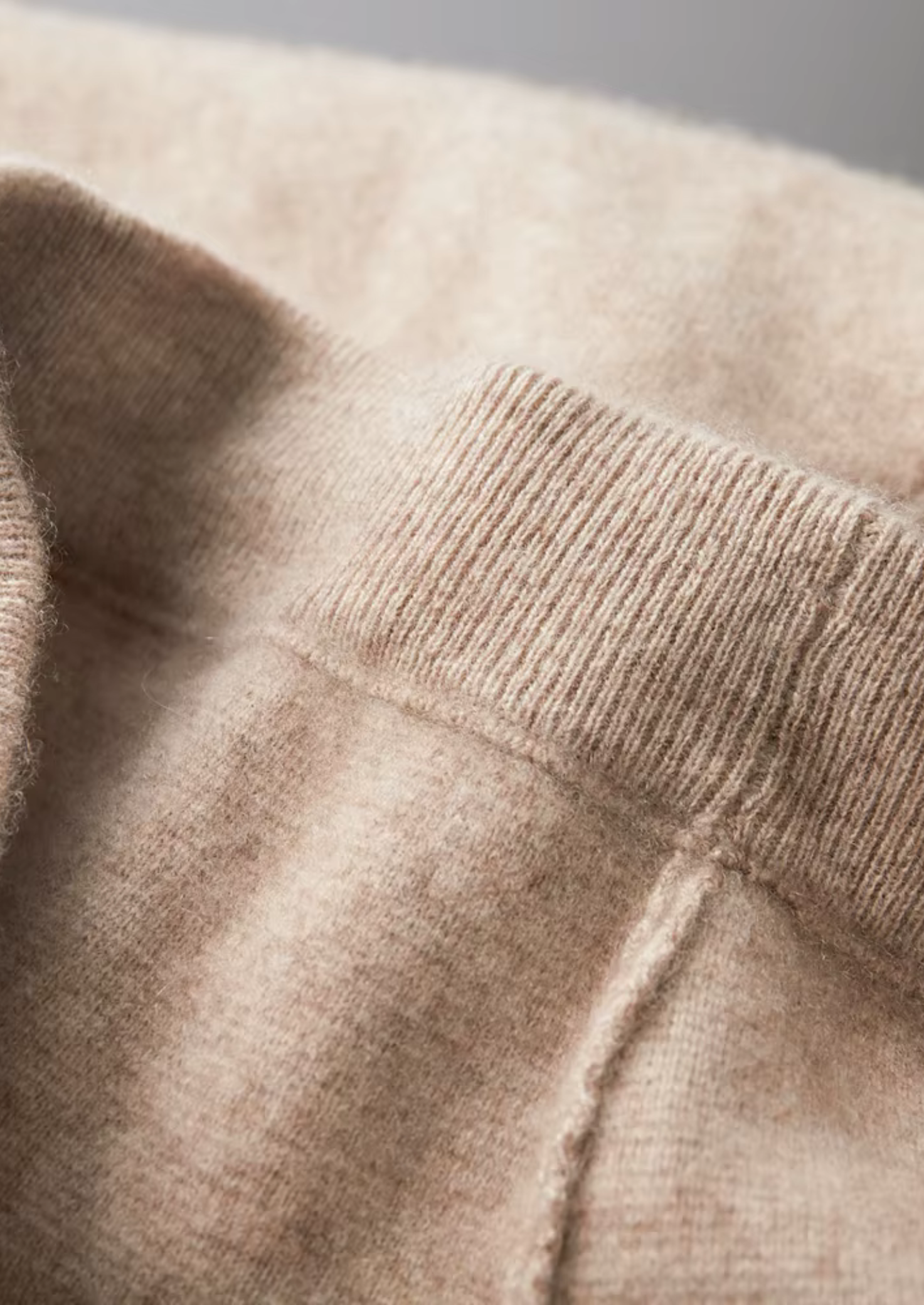 Pantalon slim en cachemire premium