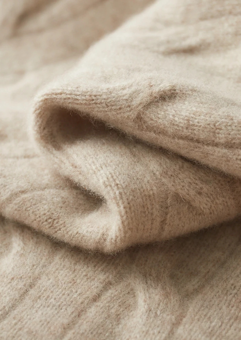 Demi-zip en laine mérinos pure extra-fine avec câble