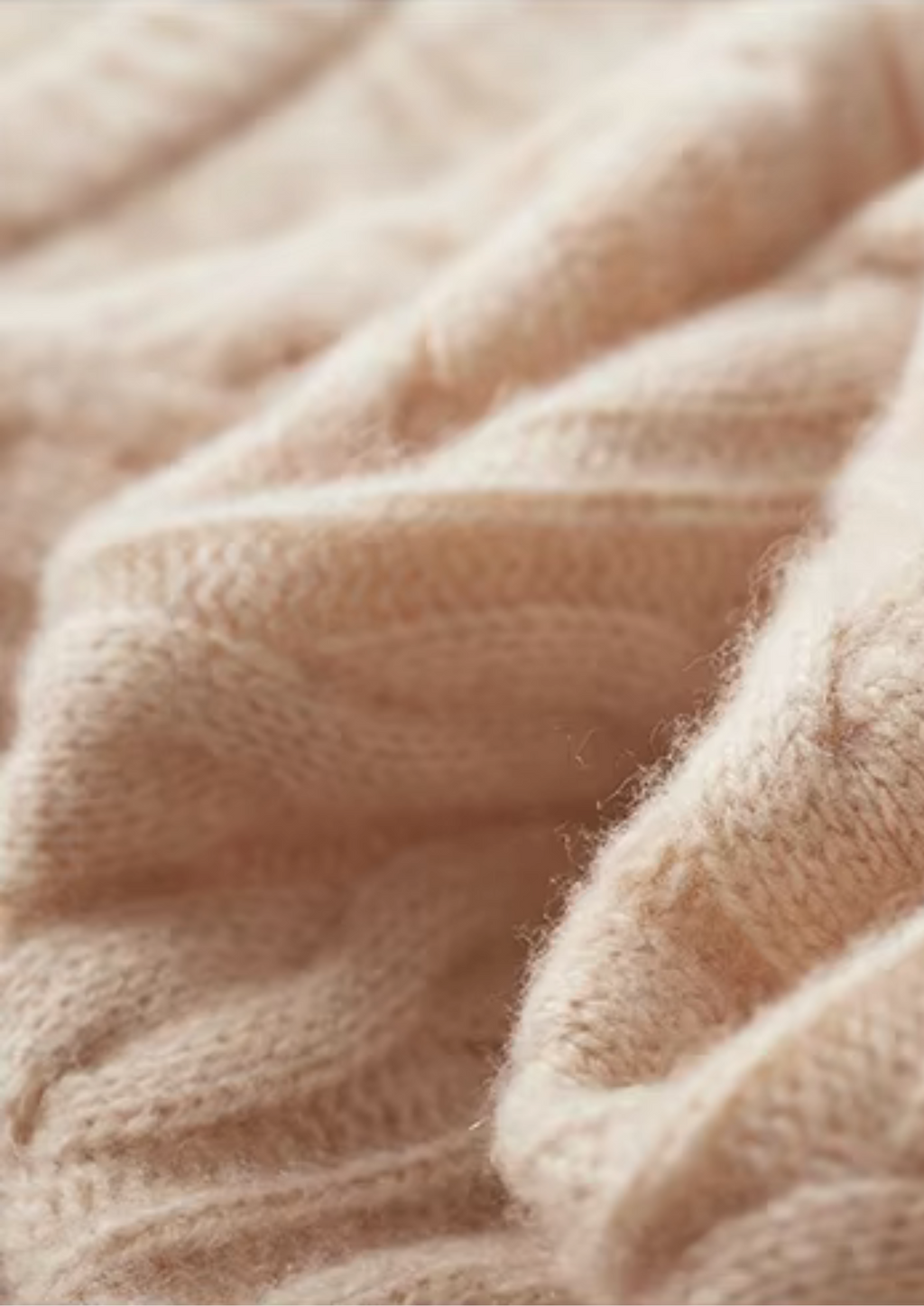 Pull ras du cou en laine mérinos pure extra-fine avec torsades