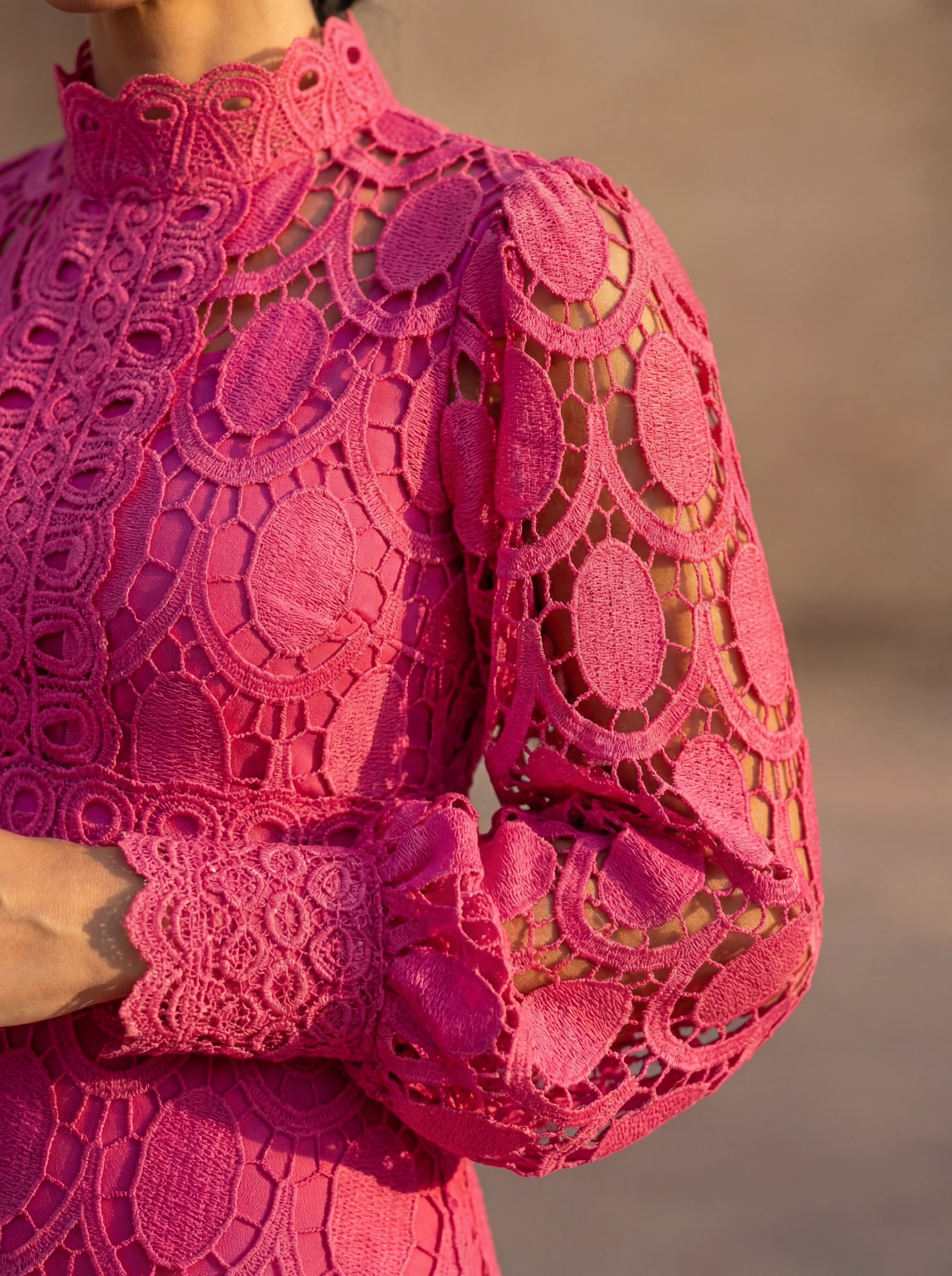 Robe Élégante en Soie Carmona – Maison Claire et Sylvie