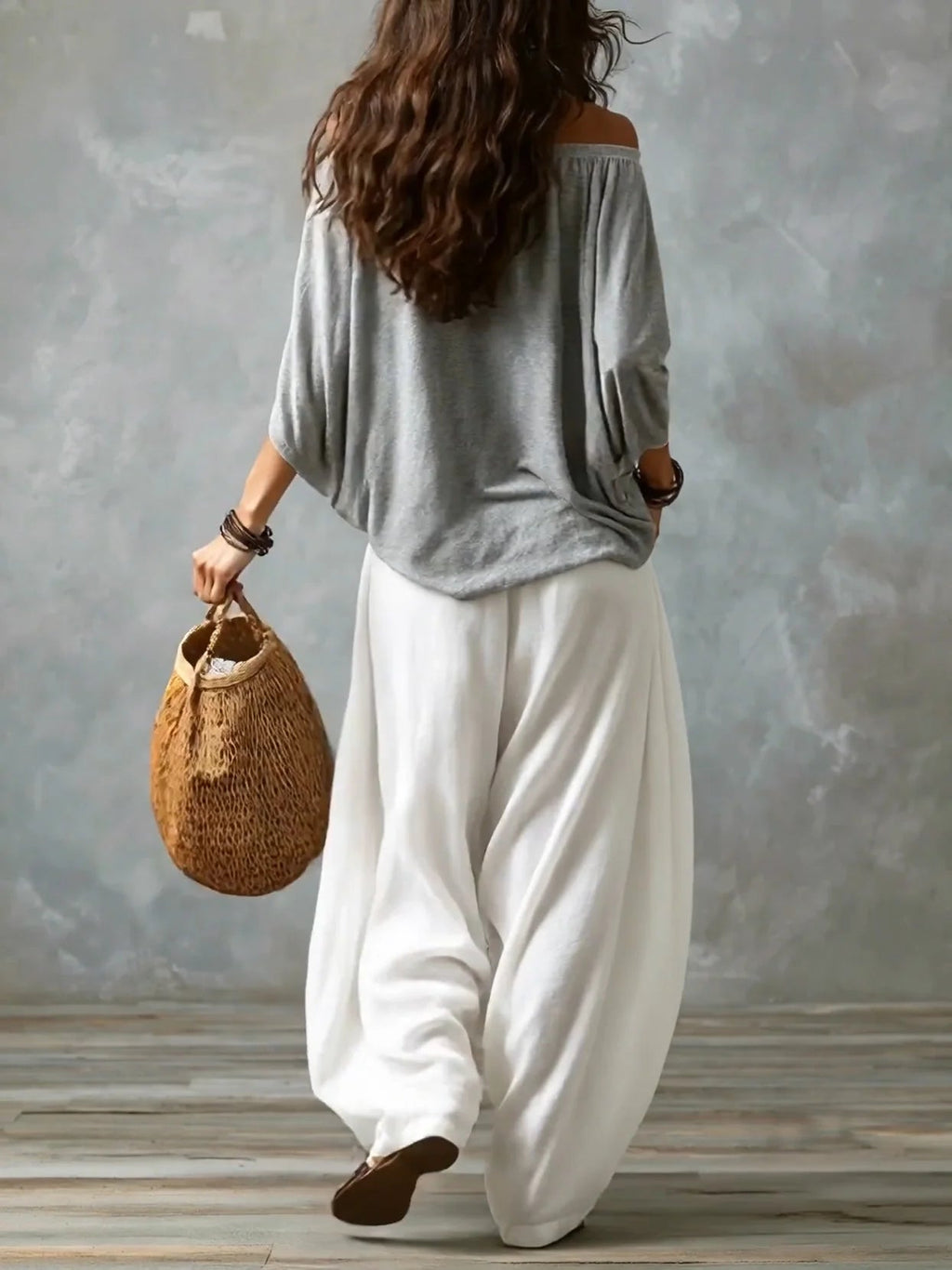 Ensemble top épaules dénudées et pantalons à manches ballon