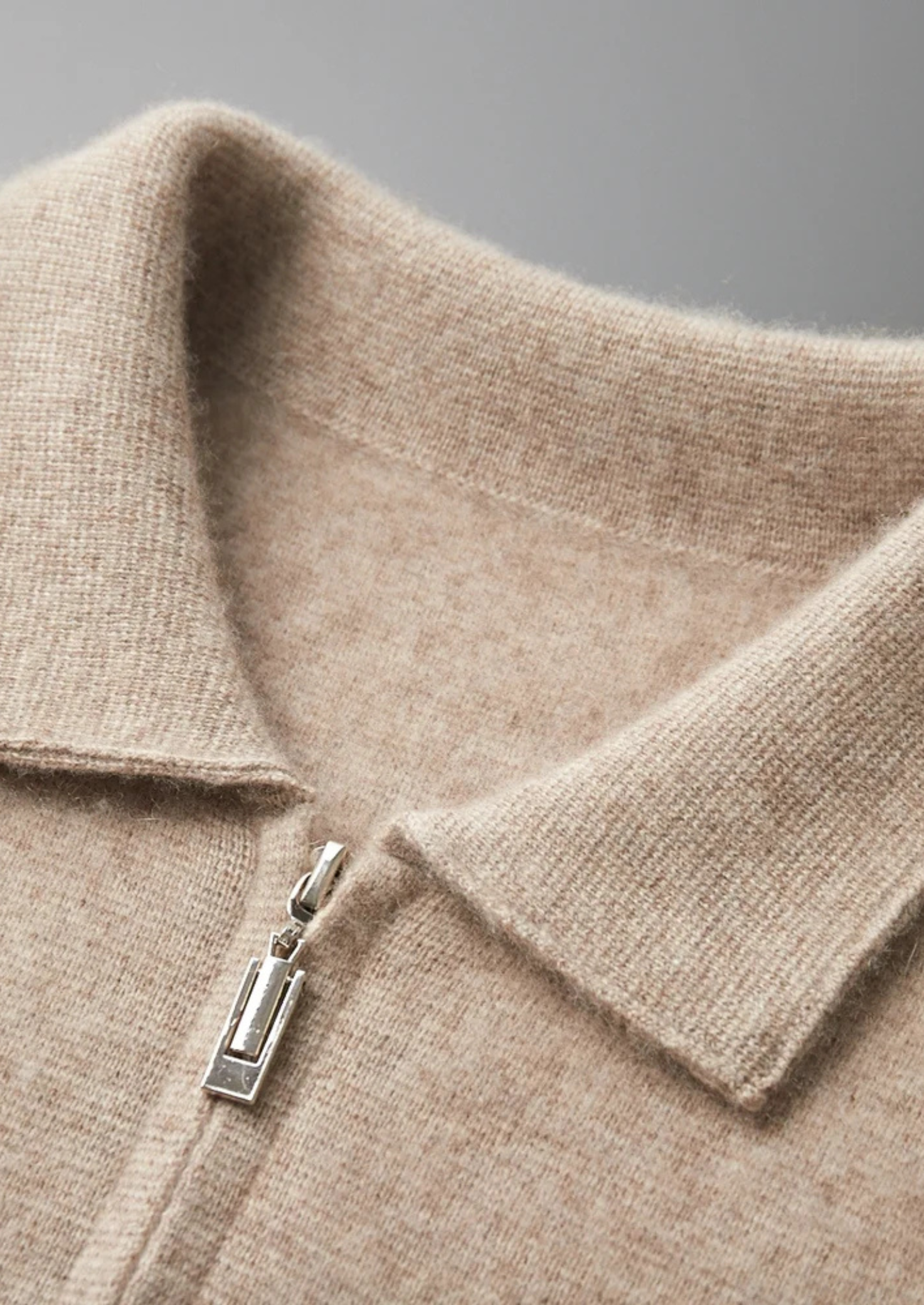 Cardigan en cachemire premium avec fermeture éclair