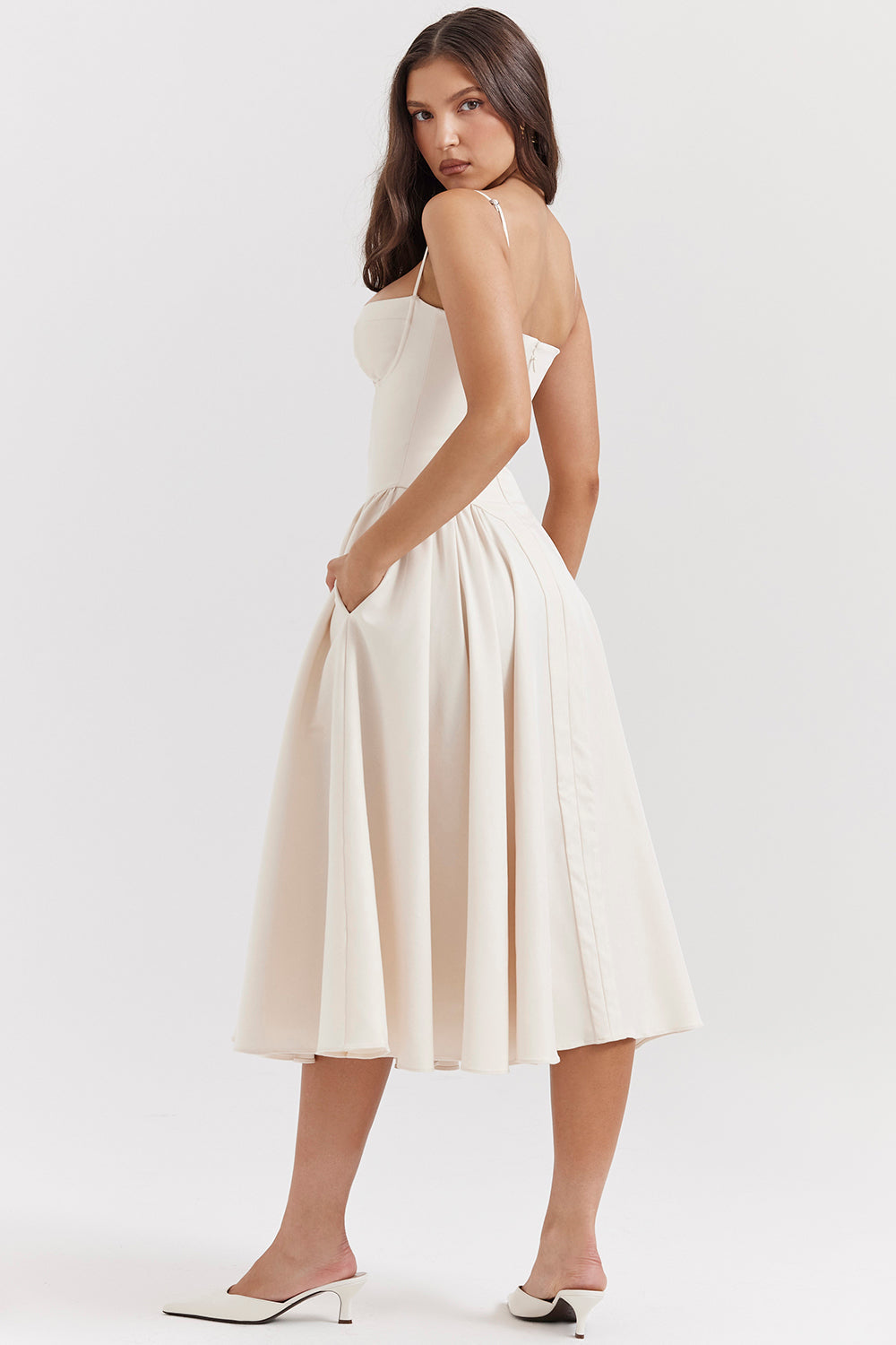 NOVA | Robe avec corset