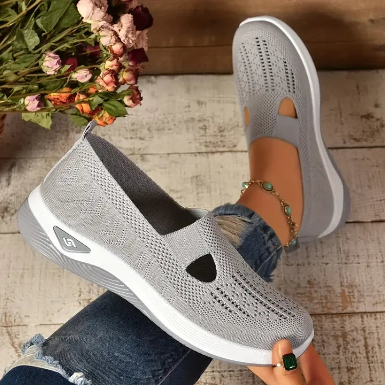 The Lyra Knit Slip-On — Midnight