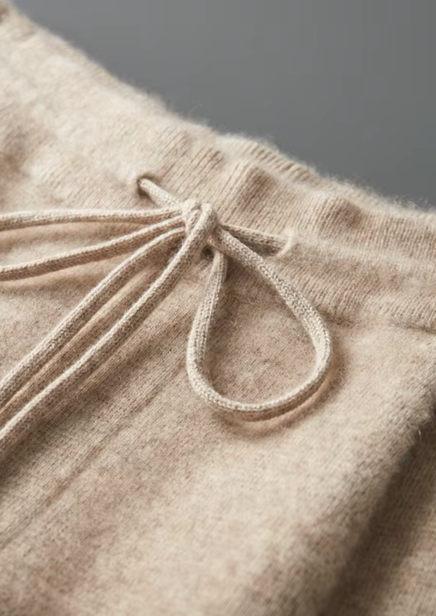 PANTALON PREMIUM PLISSÉ EN CACHEMIRE