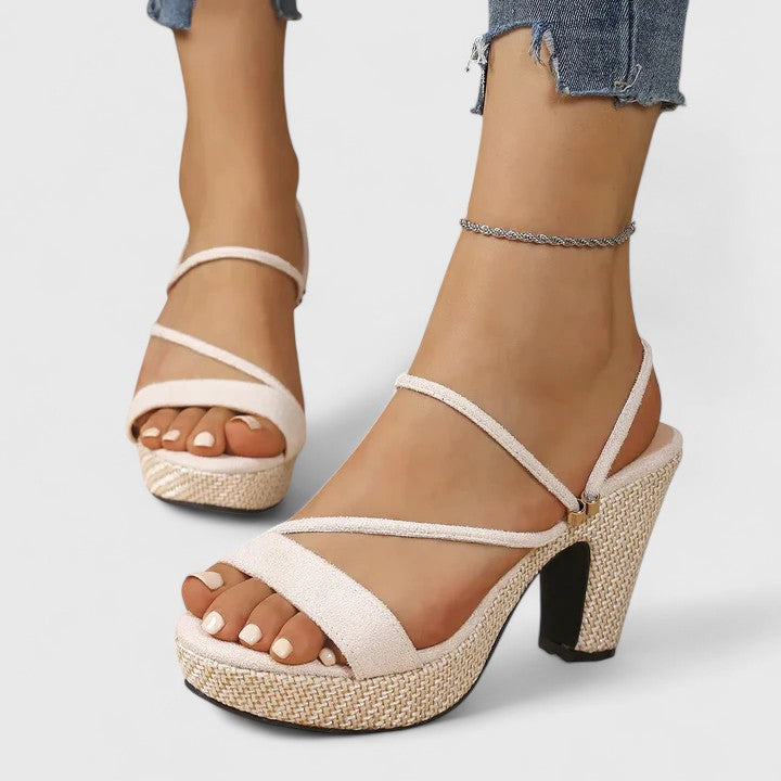 Justyna | Talons orthopédiques sophistiqués