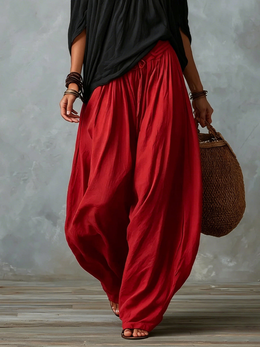 Ensemble top épaules dénudées et pantalons à manches ballon