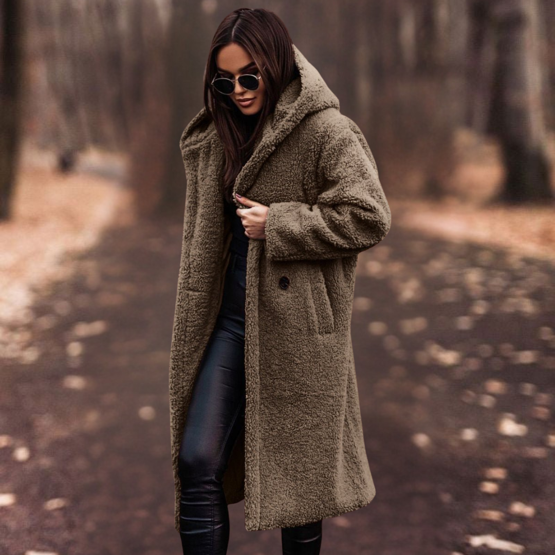 The Elowen — Plush Teddy Coat in Noir