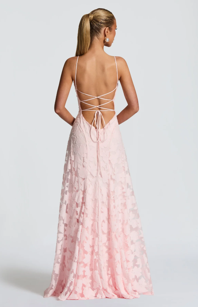 SOFIA | Robe Maxi Élégante en Dentelle