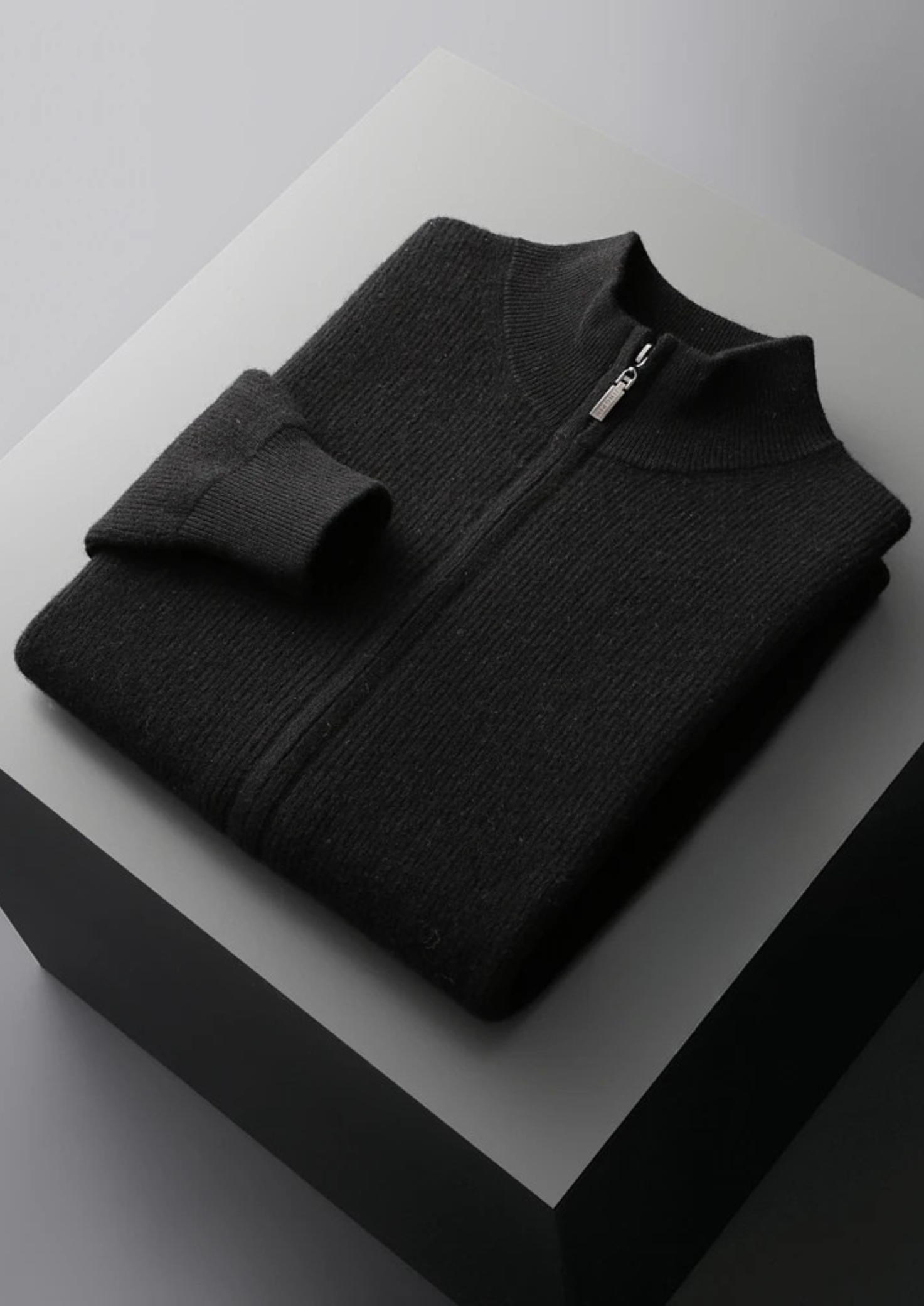 Cardigan zippé à côtes en mérinos extra-fin pure laine vierge