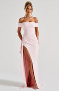 KIM | Robe maxi en satin avec design épaules dénudées