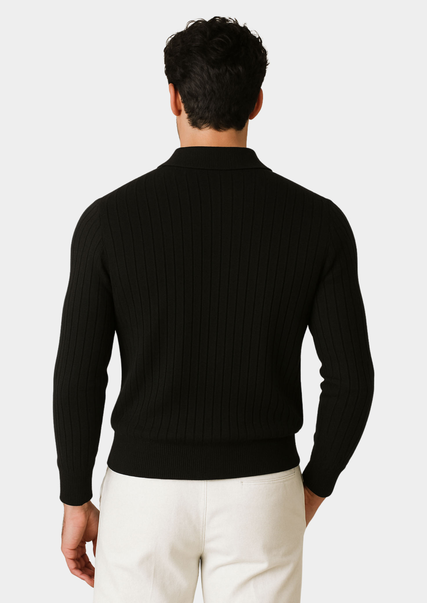 Polo noir sans boutons avec texture côtelée