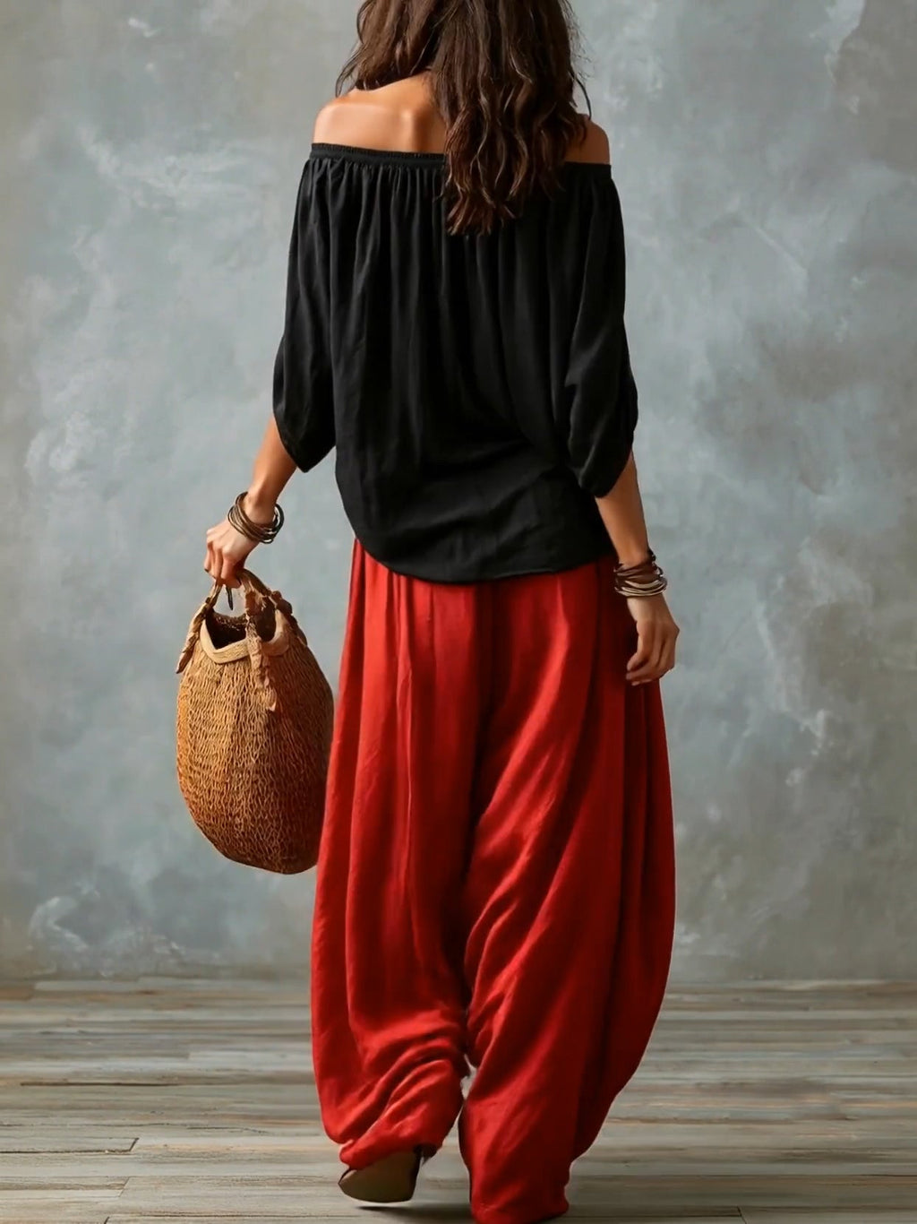 Ensemble haut épaules dénudées et pantalon ballon
