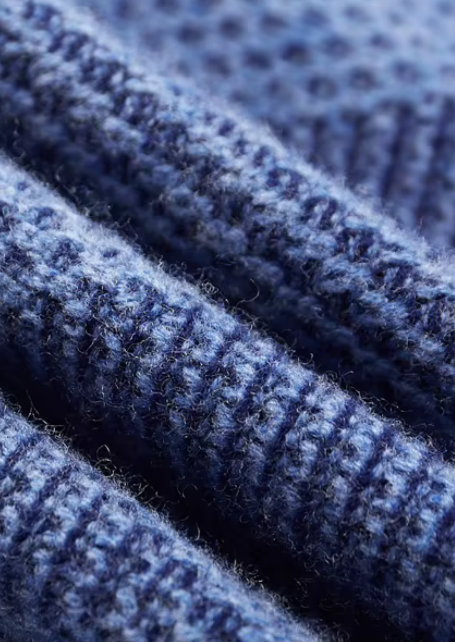 Pull col montant en laine mérinos extra-fine pure avec motif bicolore