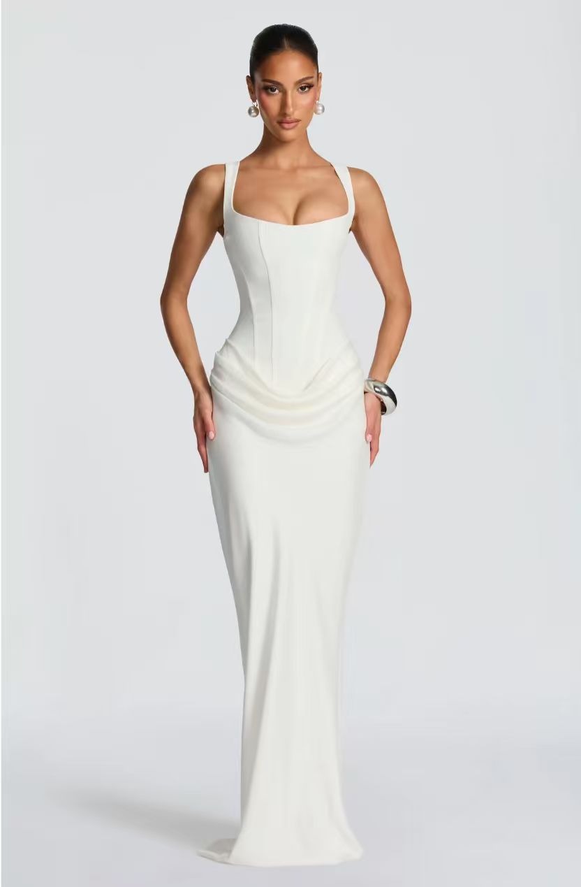 ELEONORA | Robe longue minimaliste classique