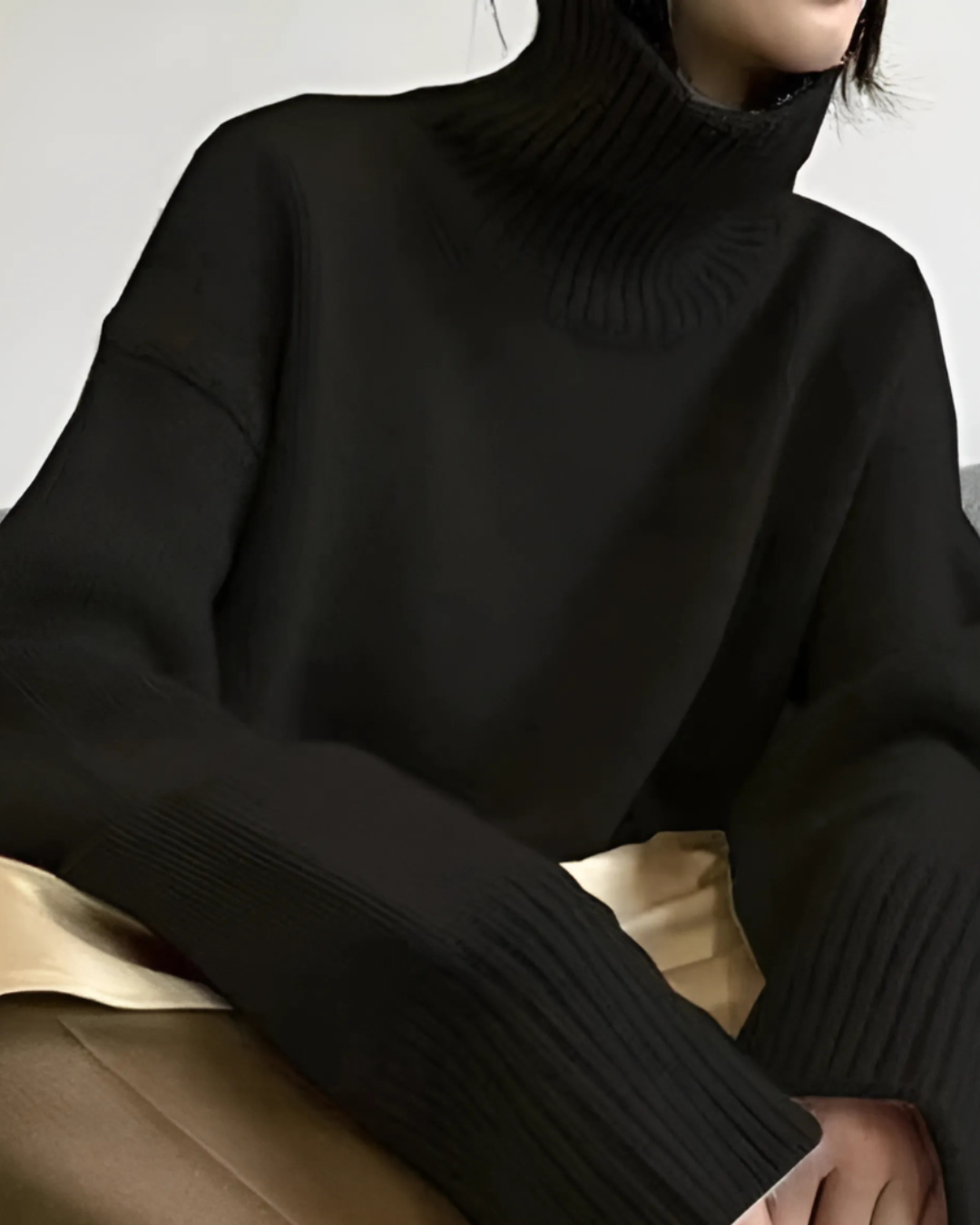 The Sanna — Soft Beige Turtleneck Knit