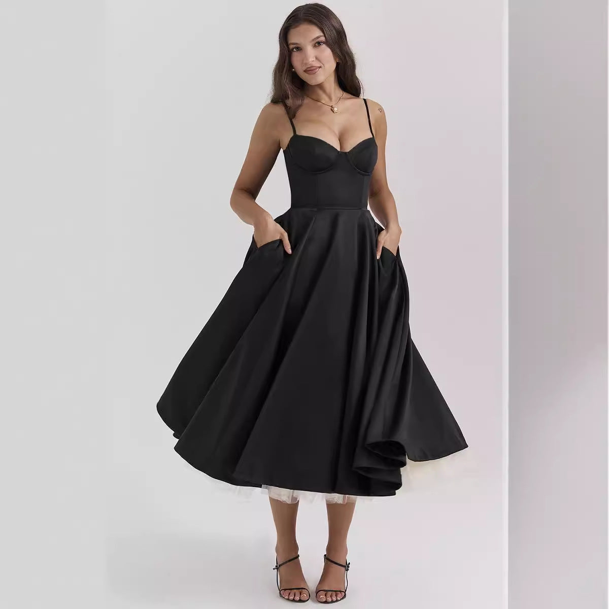 YLIANA | Robe mi-longue d'été au style romantique