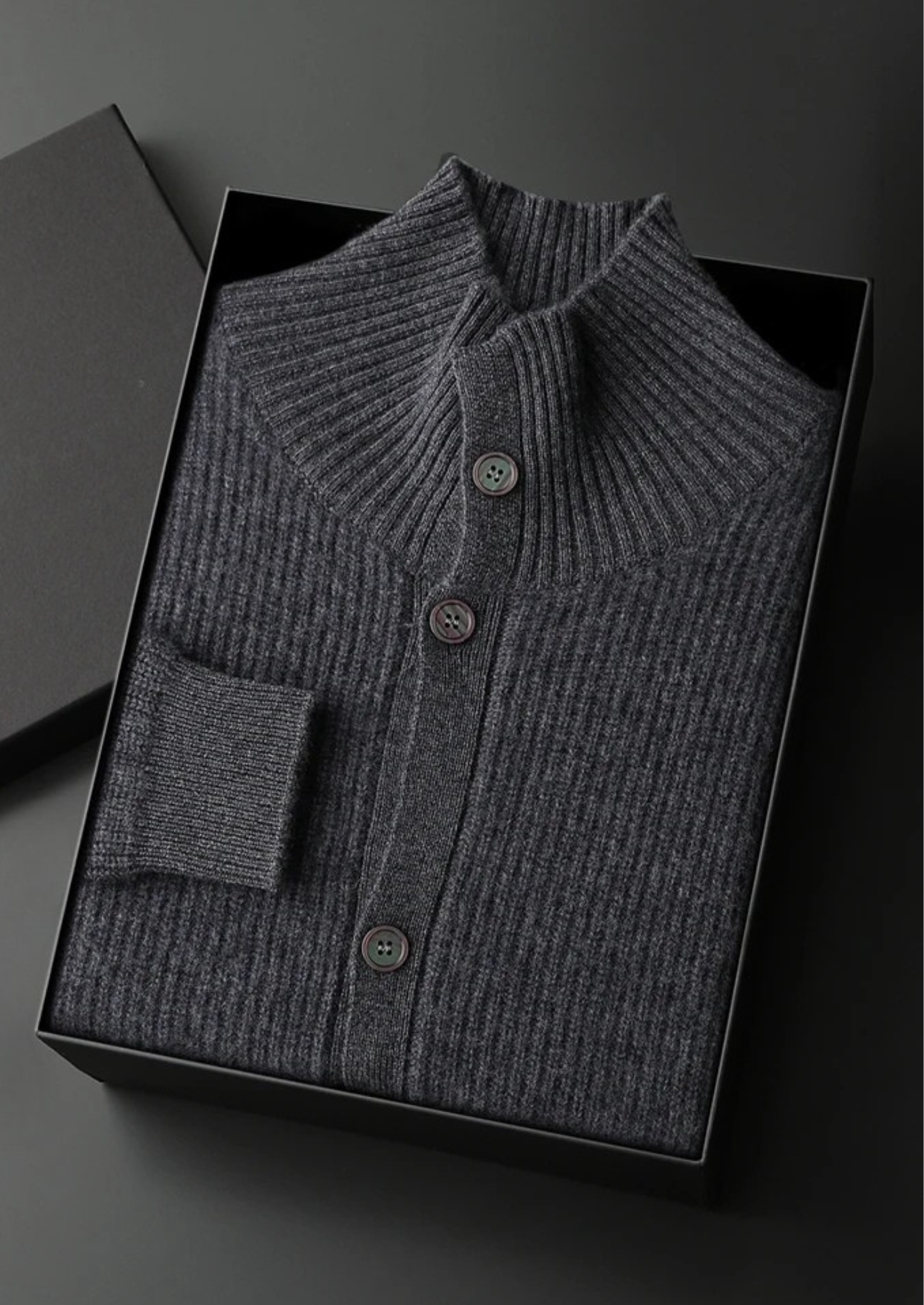 Cardigan côtelé en cachemire premium avec col montant