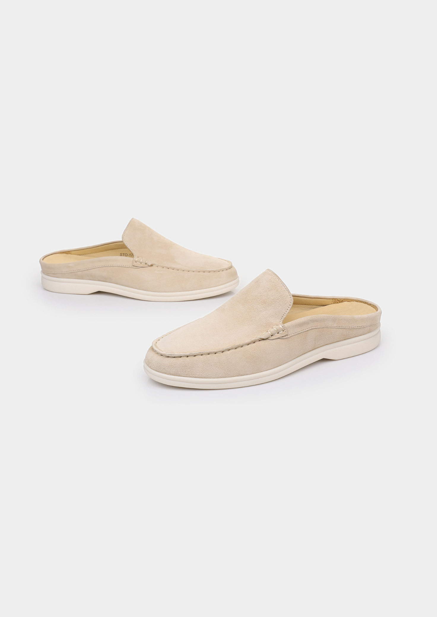 Chausson en daim ivoire Marina