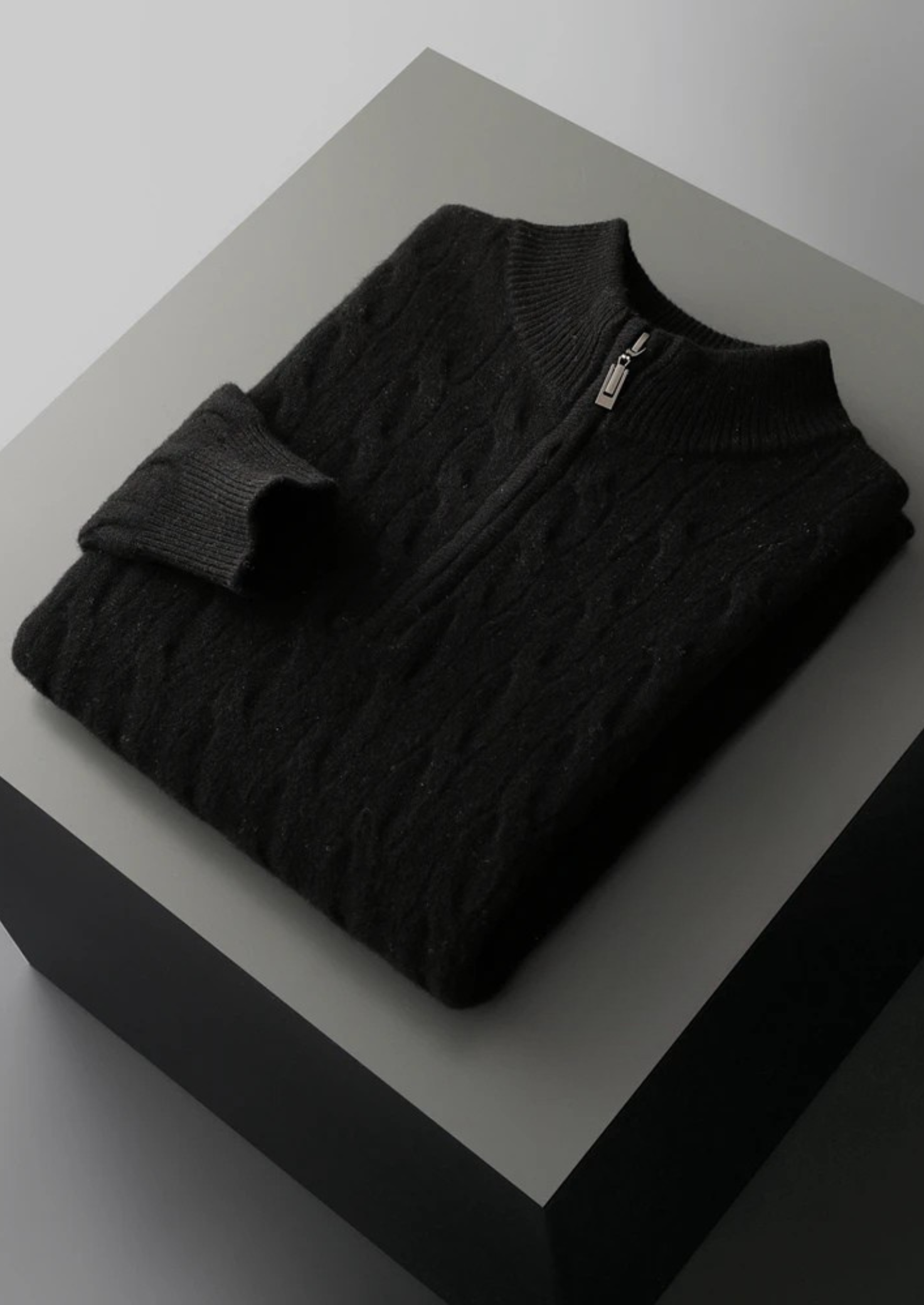 Demi-zip en laine mérinos pure extra-fine avec câble