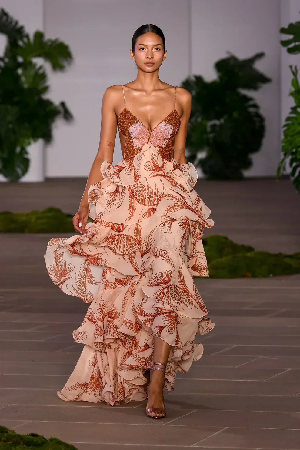 Robe Élégante en Soie Ibiza – Maison Claire et Sylvie