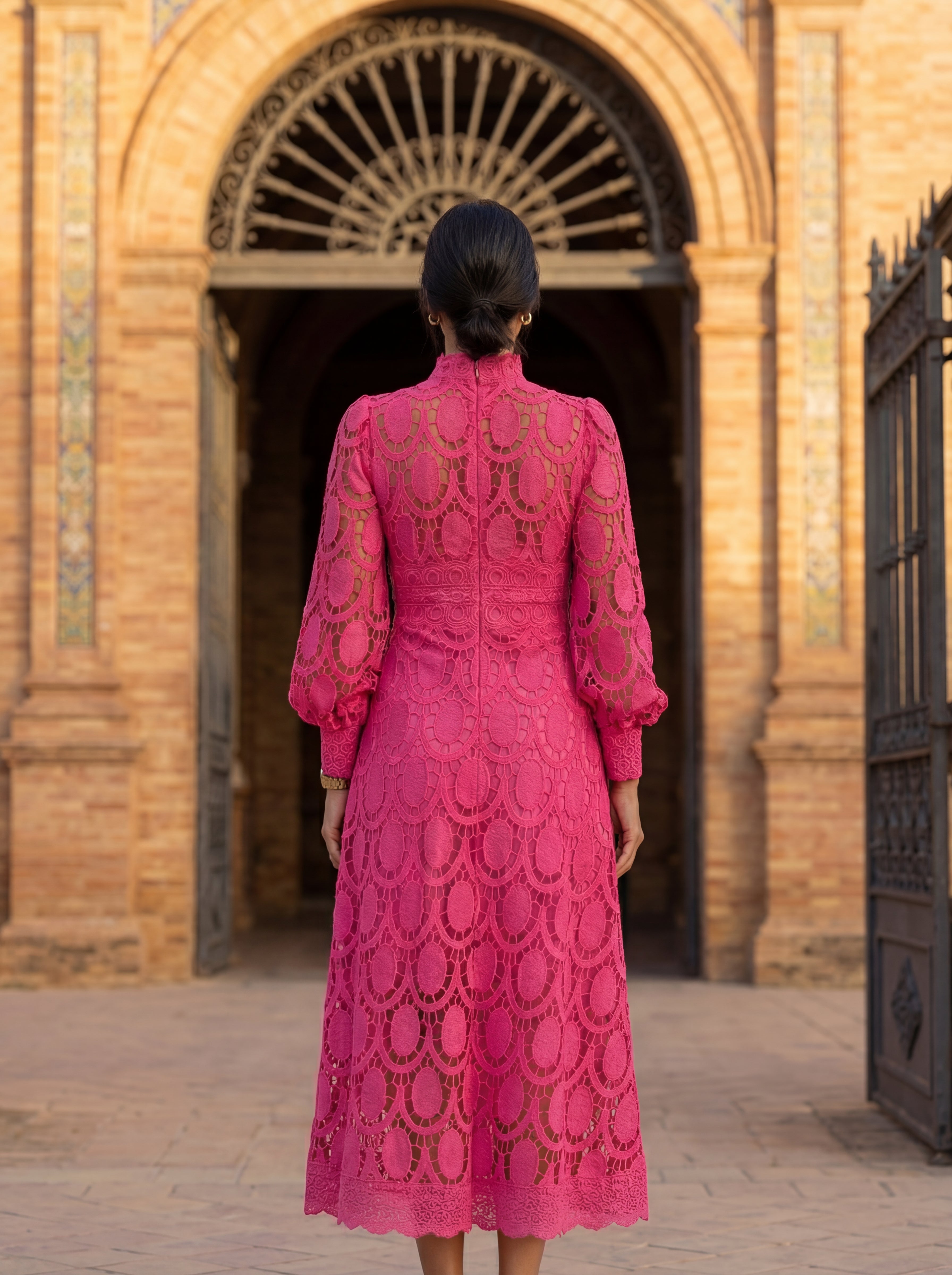 Robe Élégante en Soie Carmona – Maison Claire et Sylvie