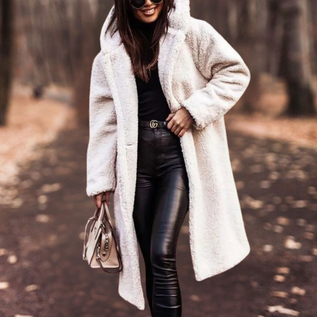 The Elowen — Plush Teddy Coat in Noir