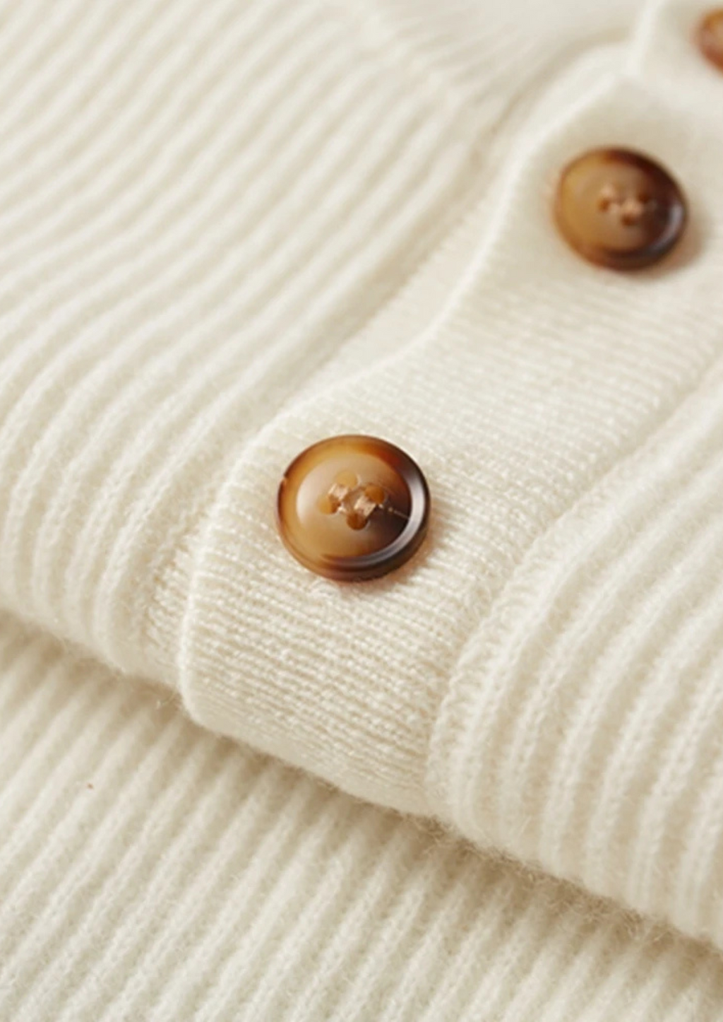 Pull Henley classique côtelé en cachemire premium