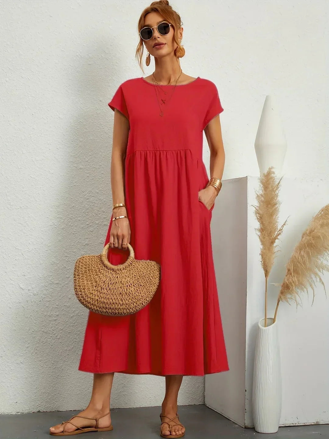 Gabrielle™ — Élégance intemporelle dans une robe midi fluide