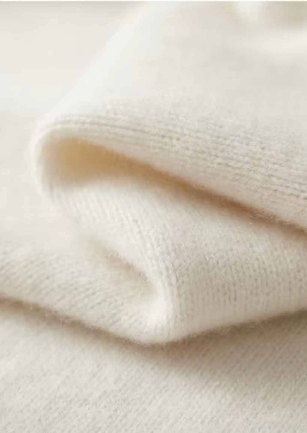 PULL TRADITIONNEL À BOUTONS EN LAINE MÉRINOS EXTRA-FINE PURE
