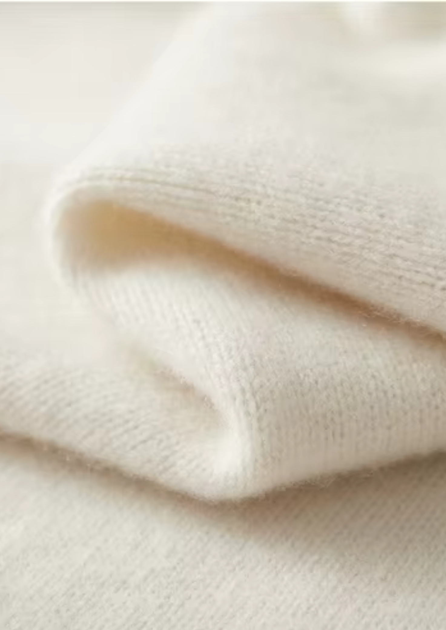PULL TRADITIONNEL À BOUTONS EN LAINE MÉRINOS EXTRA-FINE PURE
