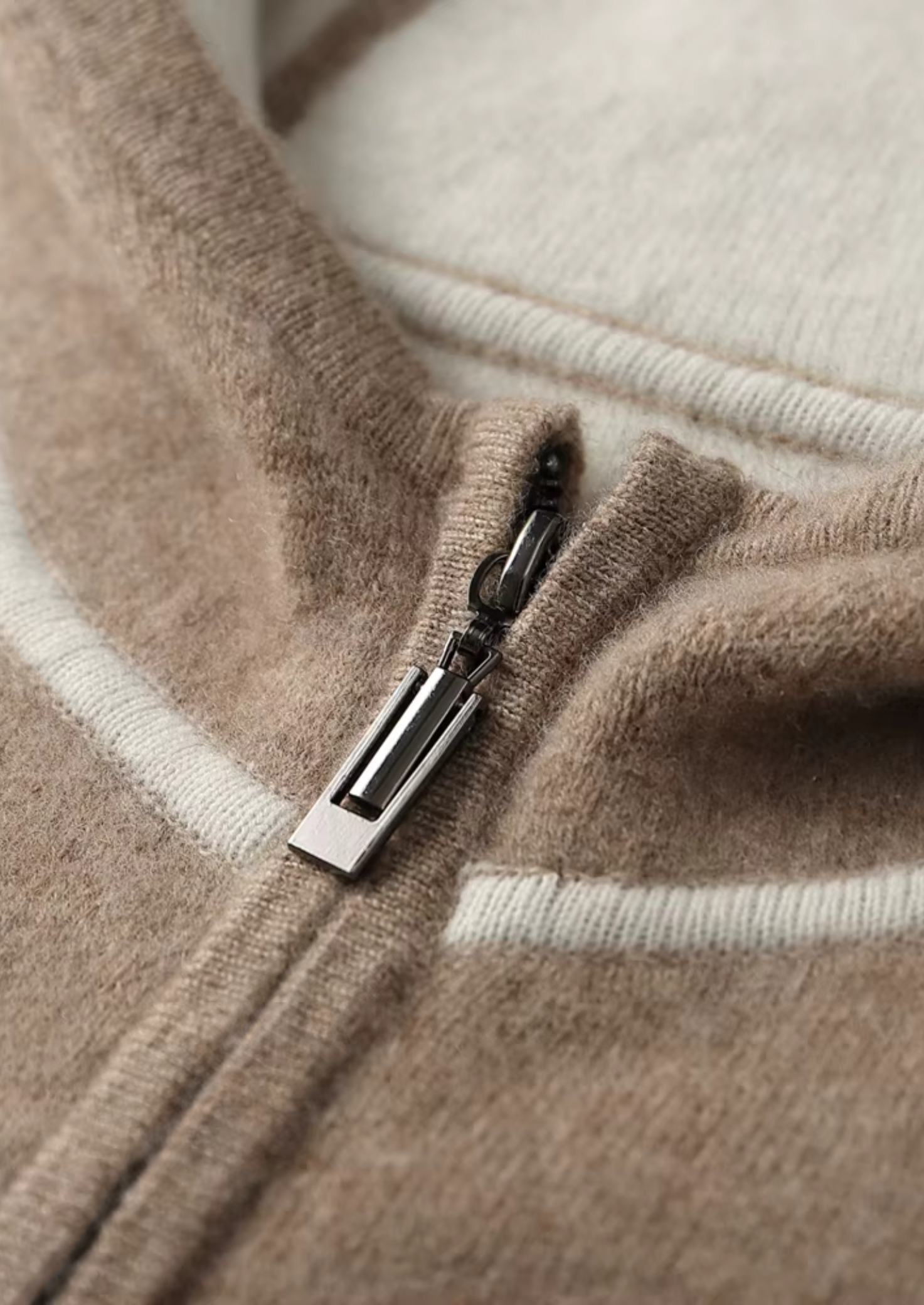 Sweat à capuche zippé en cachemire premium bicolore