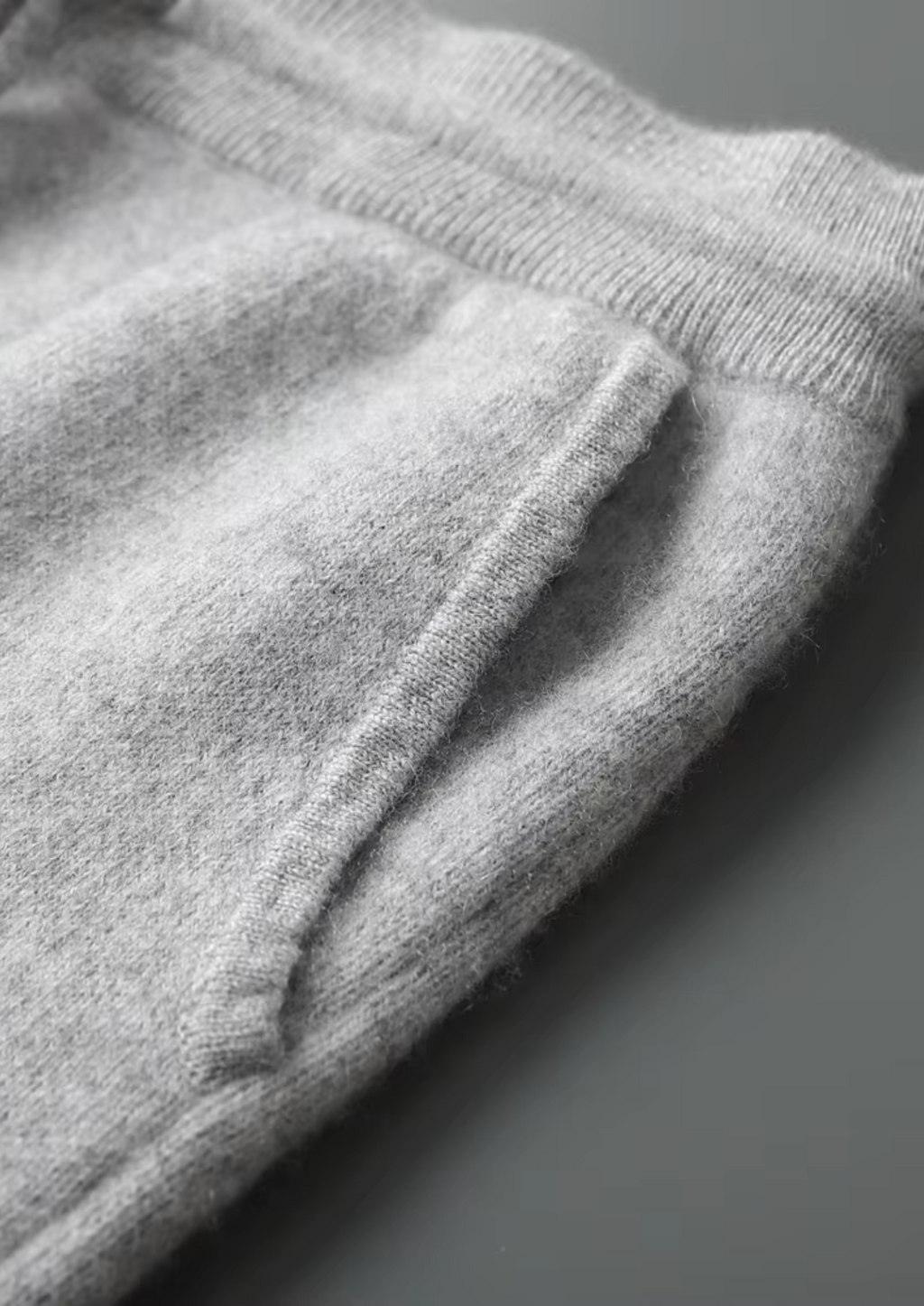 PANTALON DE JOGGING DÉCONTRACTÉ EN CACHEMIRE PREMIUM