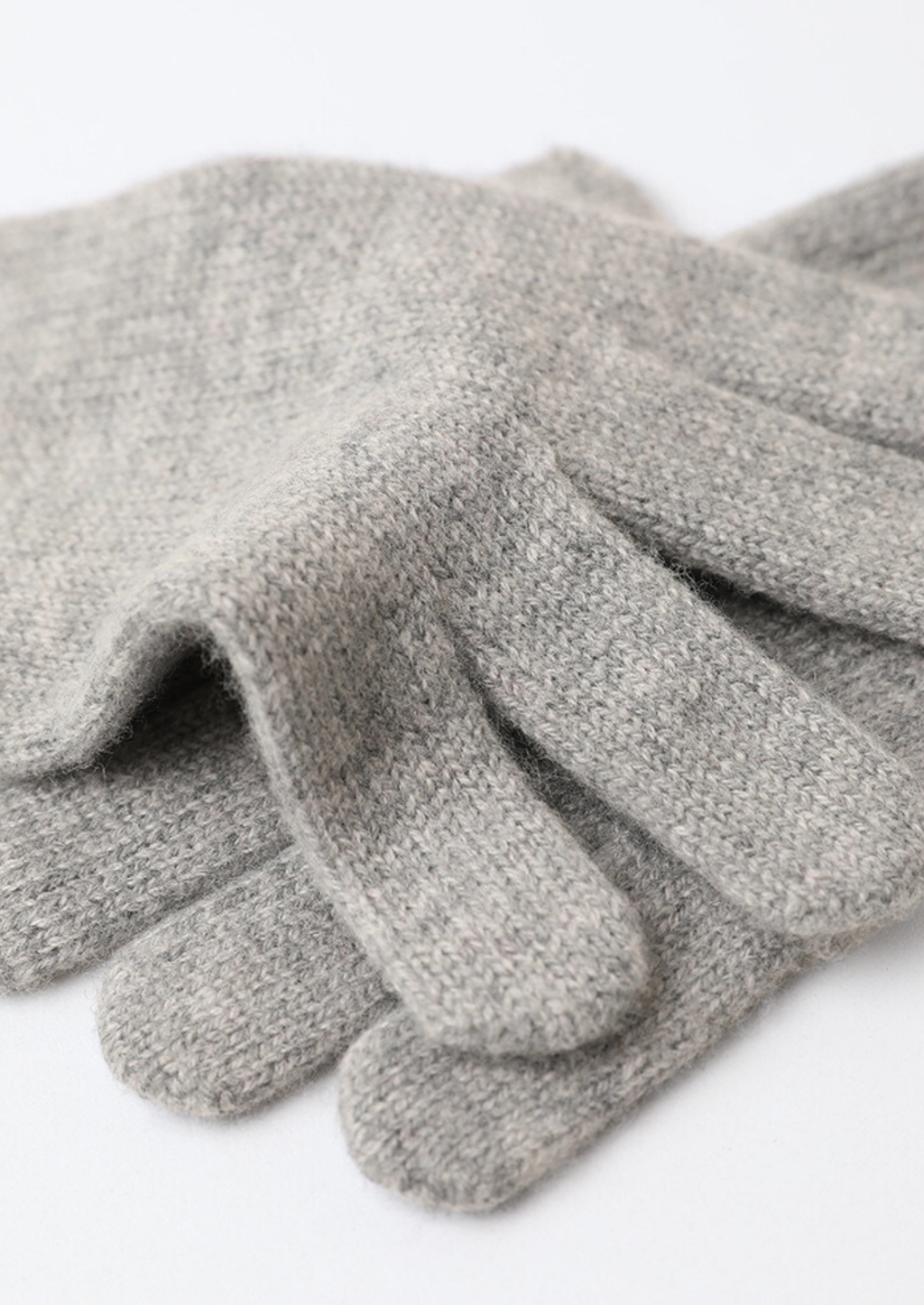 ESSENTIELS D'HIVER EN LAINE MÉRINOS PURE EXTRA-FINE – GRIS CLAIR