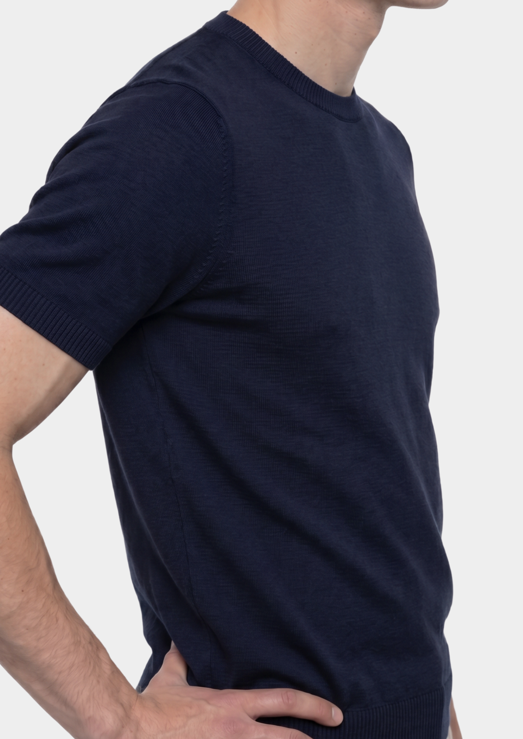 T-SHIRT À COL ROND ESSENTIEL EN MAILLE BLEU MARINE