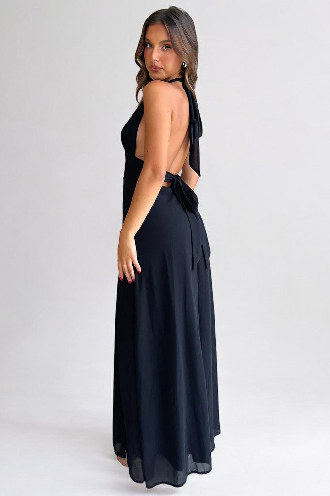 LILLI | Robe maxi tendance à col halter avec une fente haute