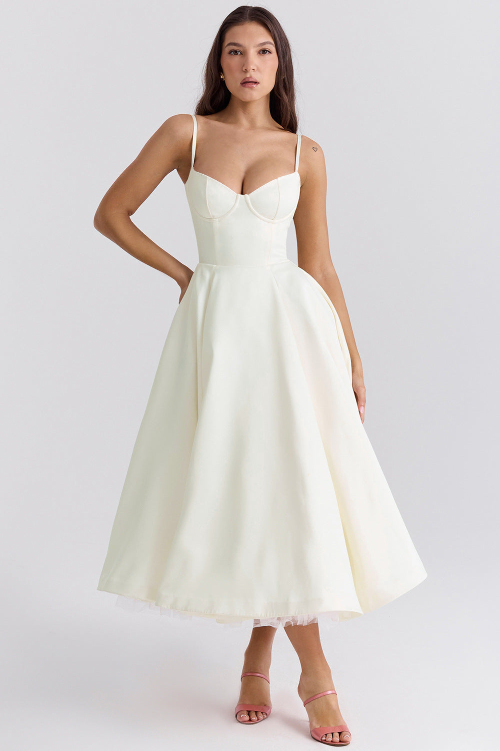YLIANA | Robe Midi d'Été Élégante pour la Romance