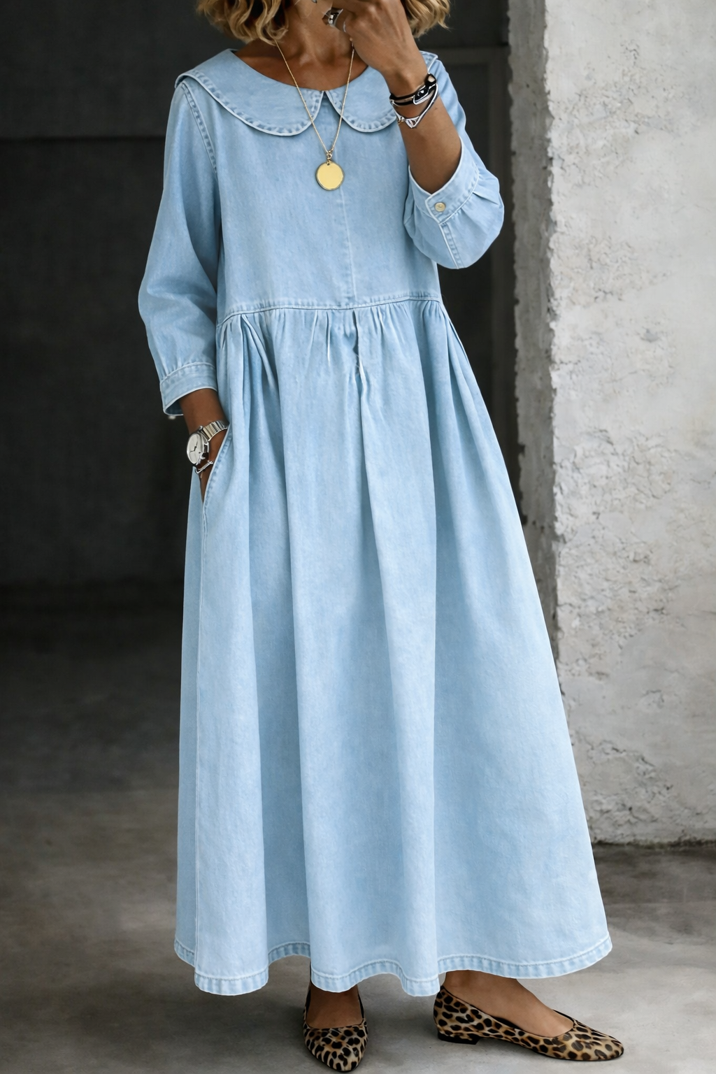 Clara | Robe en jean avec col Claudine