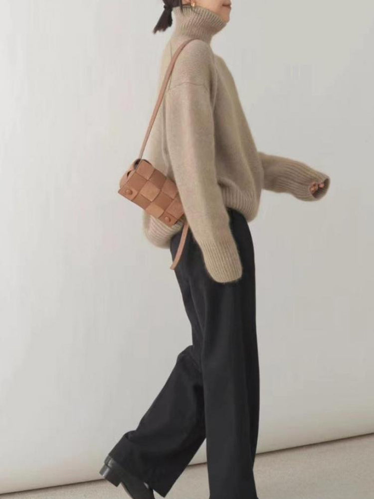 Olivera — Relaxed Turtleneck Knit in Sandstone