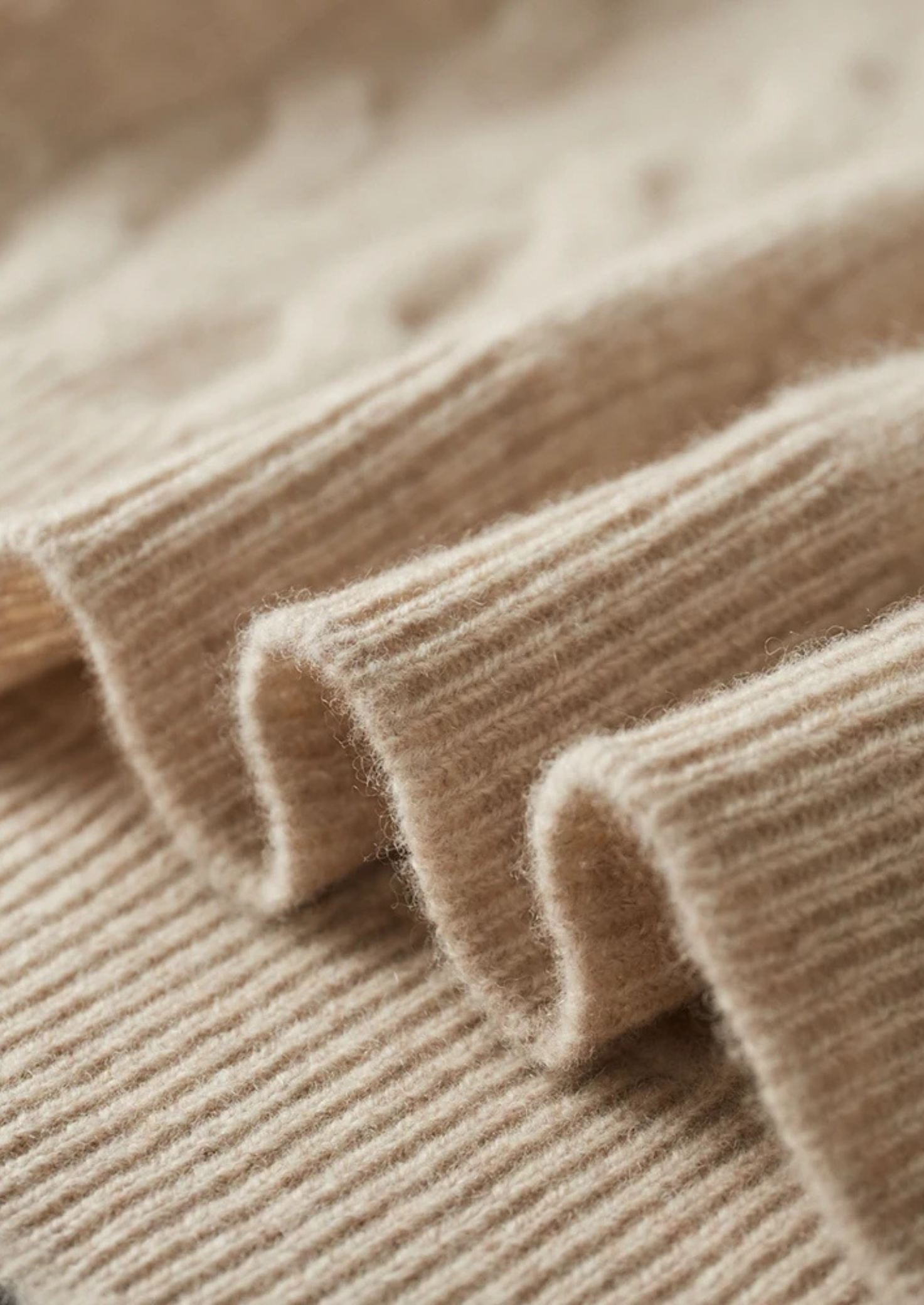 Demi-zip en laine mérinos pure extra-fine avec câble