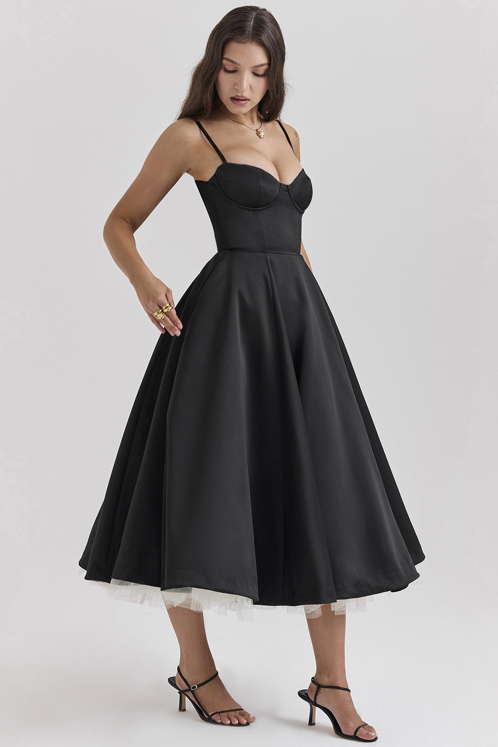 YLIANA | Robe Midi d'Été Élégante pour la Romance