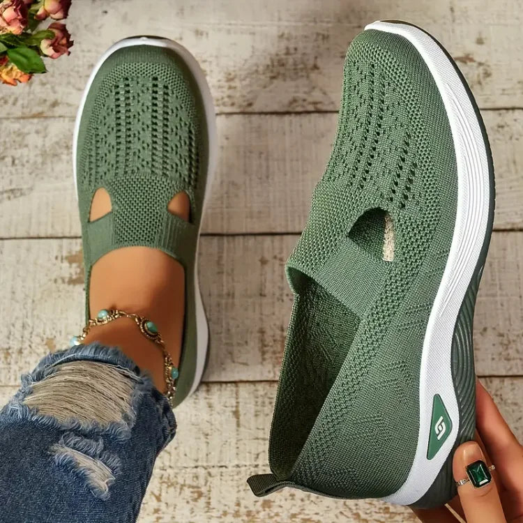 The Lyra Knit Slip-On — Midnight