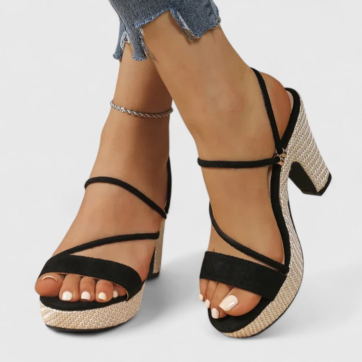 Justyna | Talons orthopédiques sophistiqués
