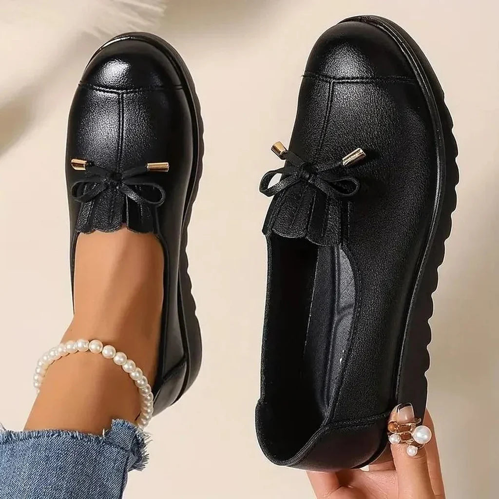 Sophie — Noir Leather Moccasins