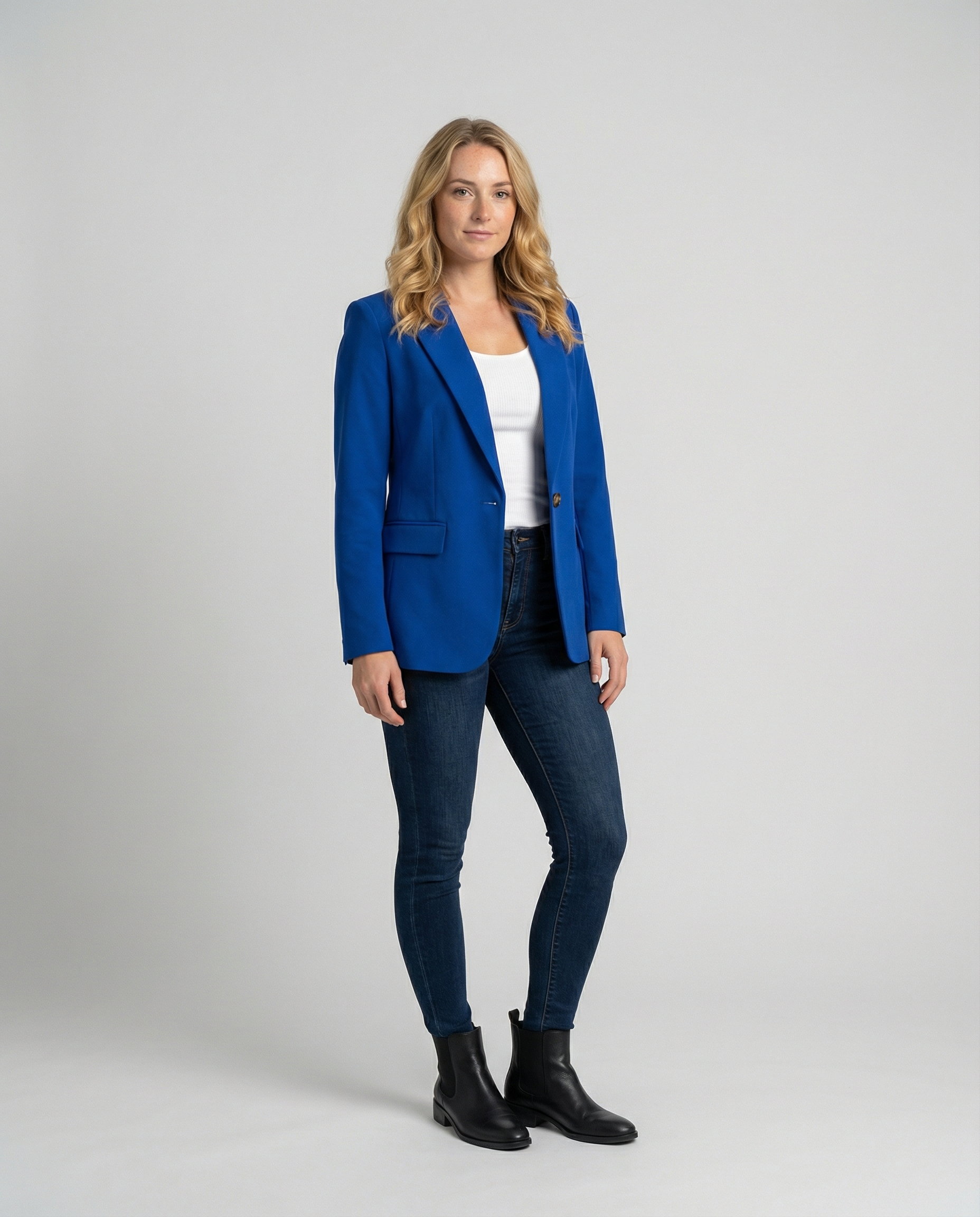 The Eira Blazer — Khaki Tailored